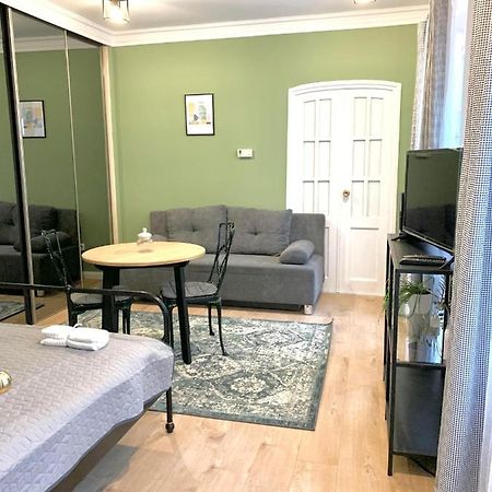 Fidelissima Apartman Шопрон Екстер'єр фото